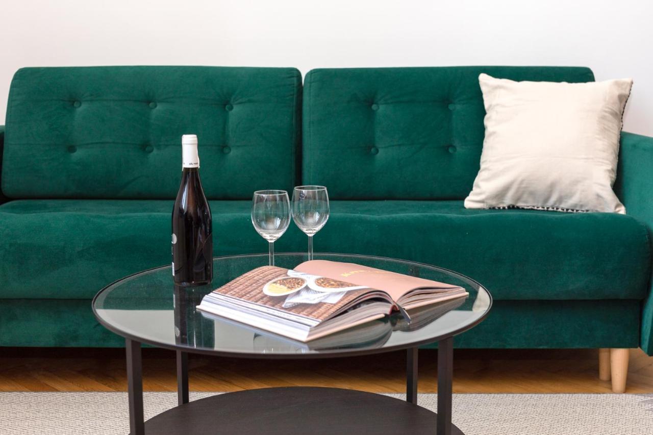 Stylowe Studio Z Antresola Warszawa Екстериор снимка